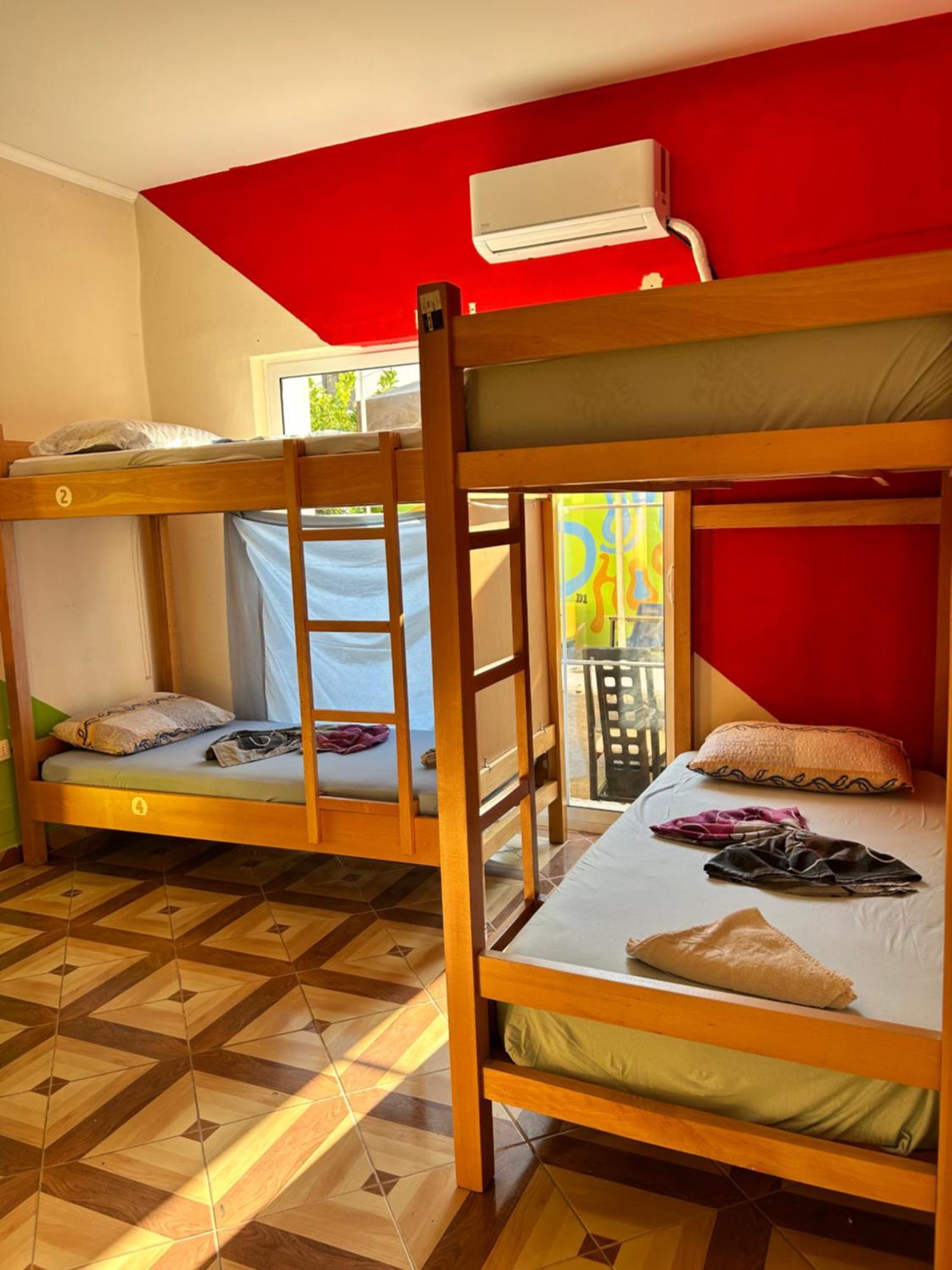 D1 Hostel Τίρανα Εξωτερικό φωτογραφία
