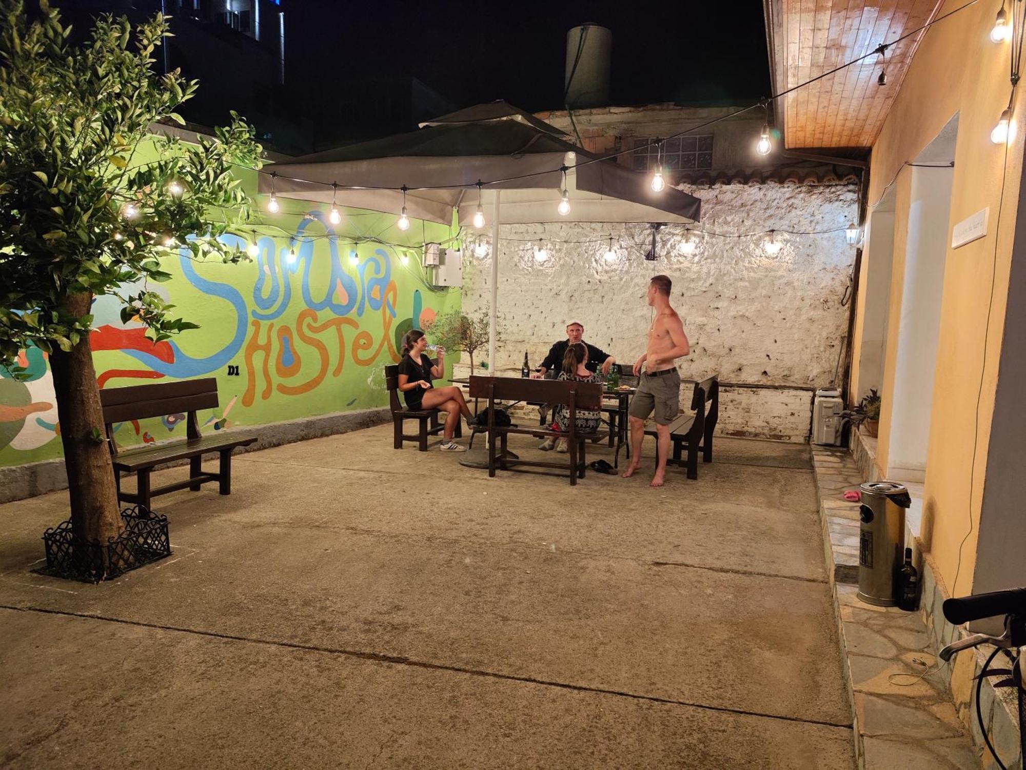 D1 Hostel Τίρανα Εξωτερικό φωτογραφία